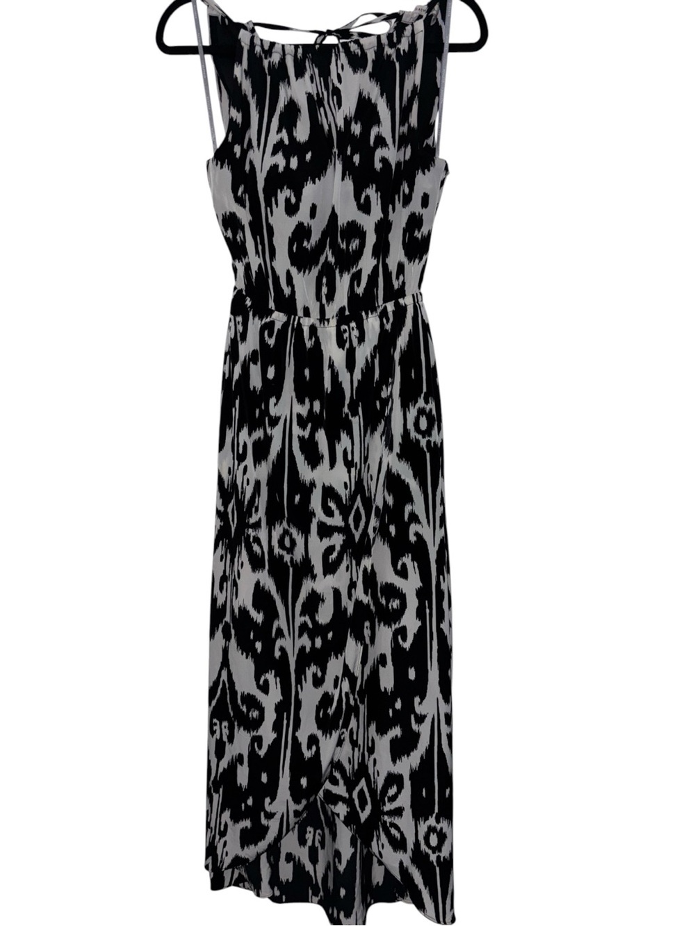 Athleta Black & White Sleeveless Printed Maxi Dress, P2P:15.5”, L:55”
